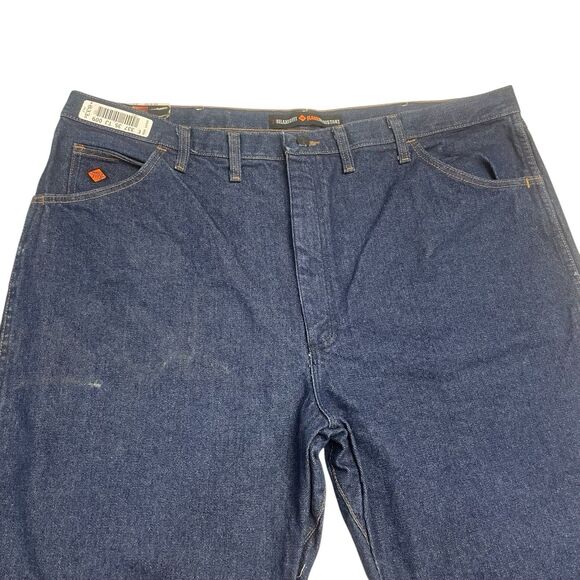 Wrangler Men's FR Flame Resistant Relaxed Fit Denim Jeans Size 44x32 HRC2 2112 - Picture 7 of 13